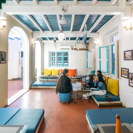Moustache Daman Hostel Exterior photo